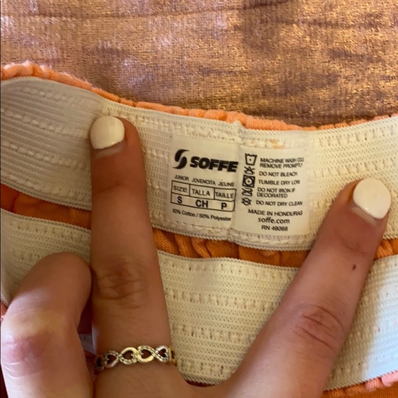 Shorts - Picture 2 of 2